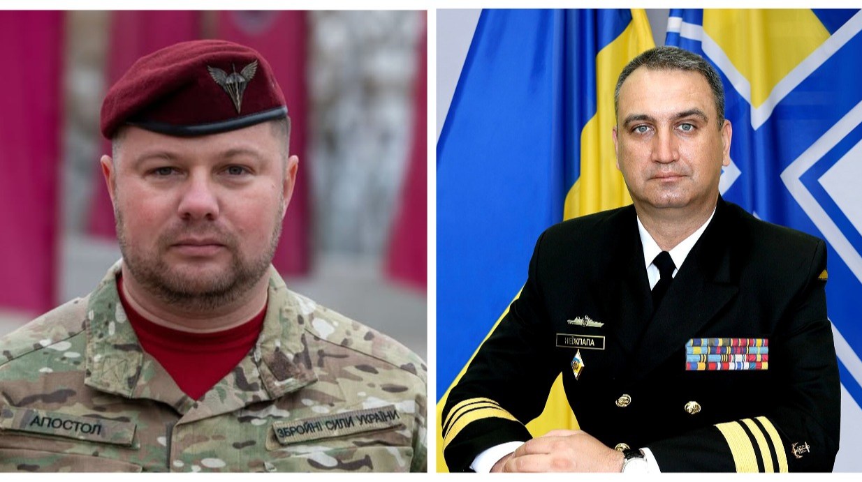 Командувачі Військово-морських сил Олексій Неїжпапа та Десантно-штурмових військ Олег Апостол, які виступили на підтримку