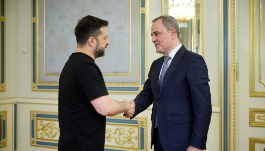 Зустріч Президента Володимира Зеленського з міністром закордонних справ Азербайджану Джейхуном Байрамовим у Києві